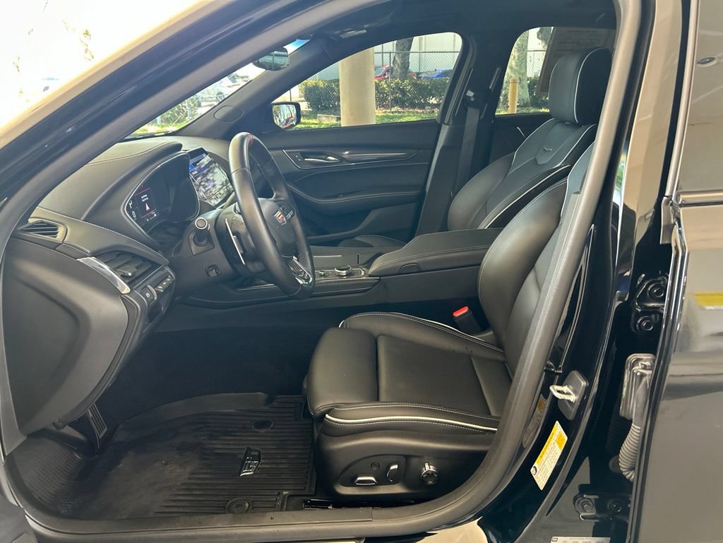 Used 2024 Cadillac CT5 V Blackwing w/ Driver Assist Package RWD video 2