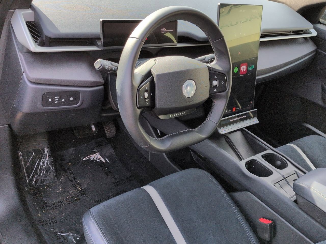 Used 2023 Fisker Ocean One image 9