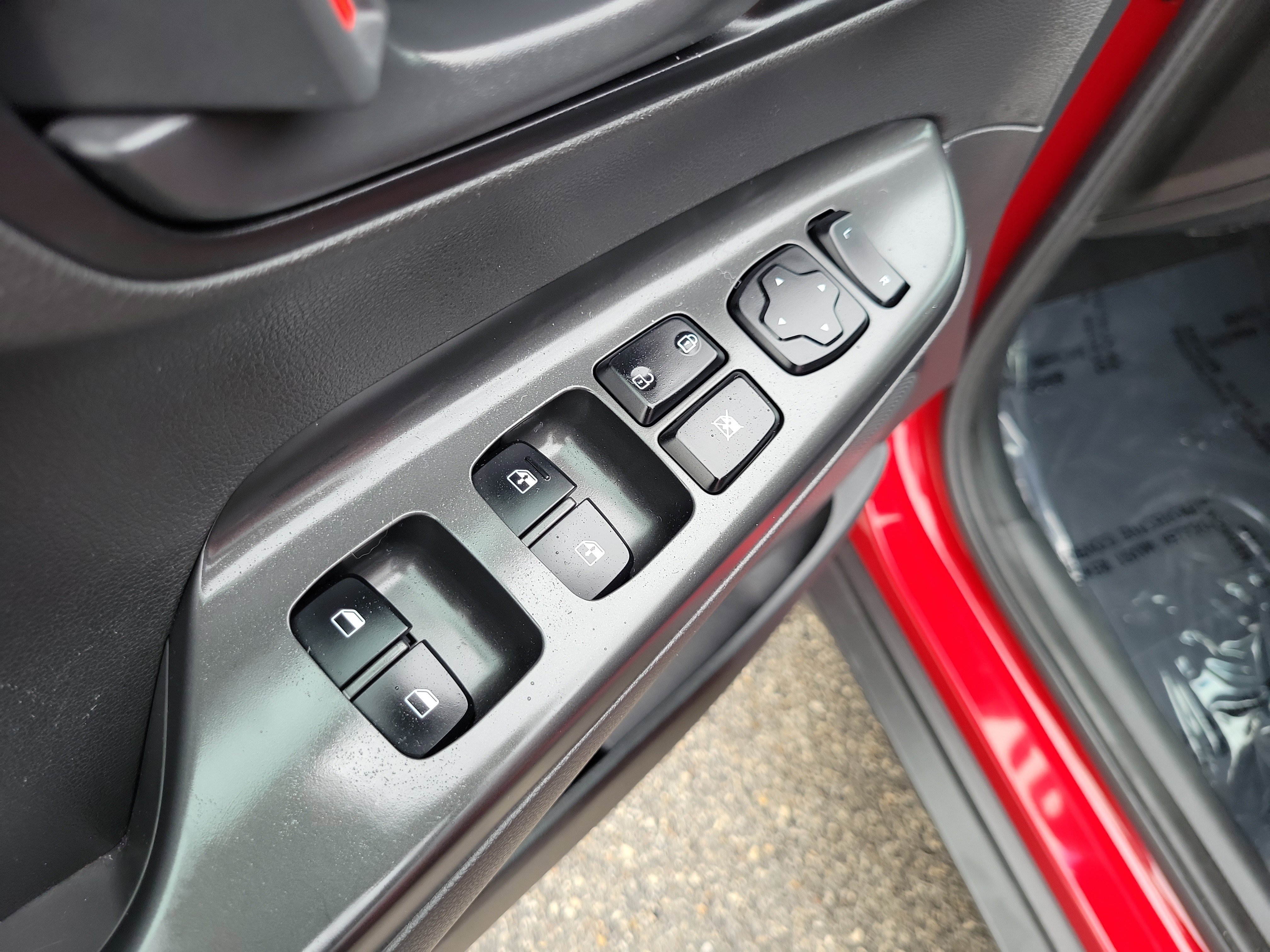 Used 2021 Hyundai Kona SEL image 23