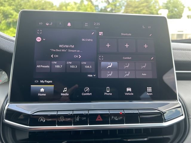 Used 2024 Jeep Compass Limited image 19