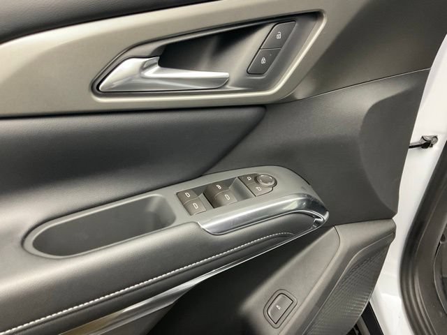 New 2026 Chevrolet Traverse LT w/ Driver Confidence Package AWD/4WD image 10