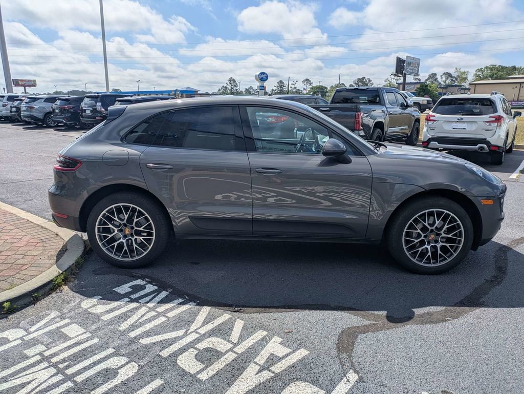 Used 2016 Porsche Macan S AWD/4WD image 4