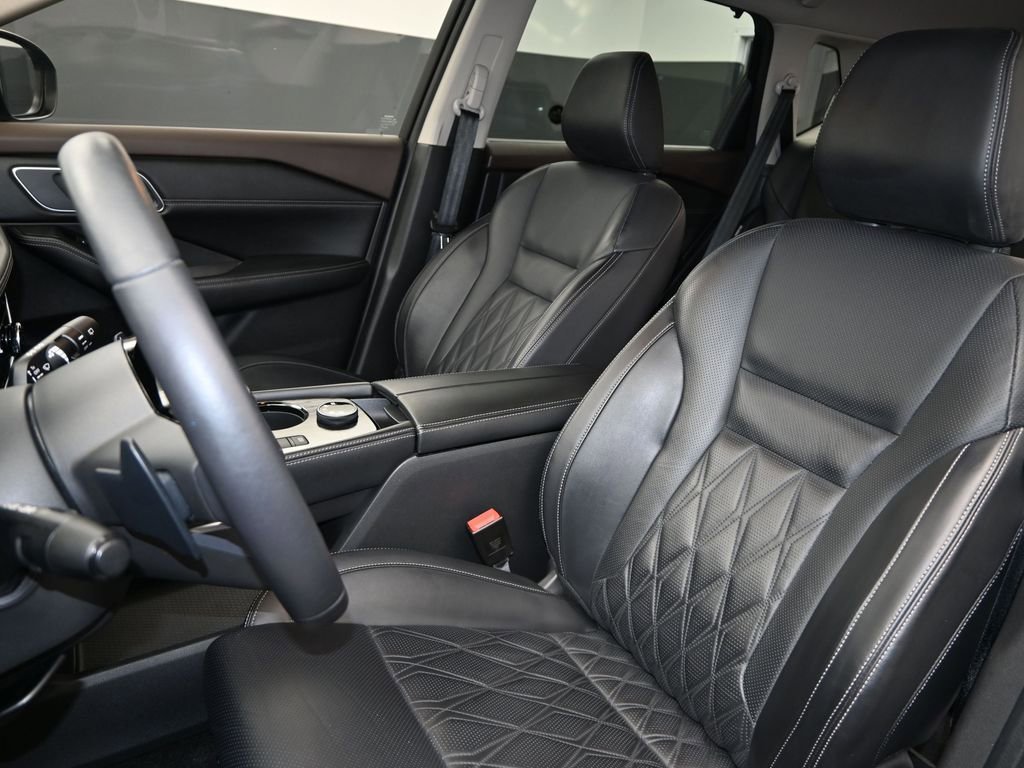 Used 2021 Nissan Rogue Platinum image 17