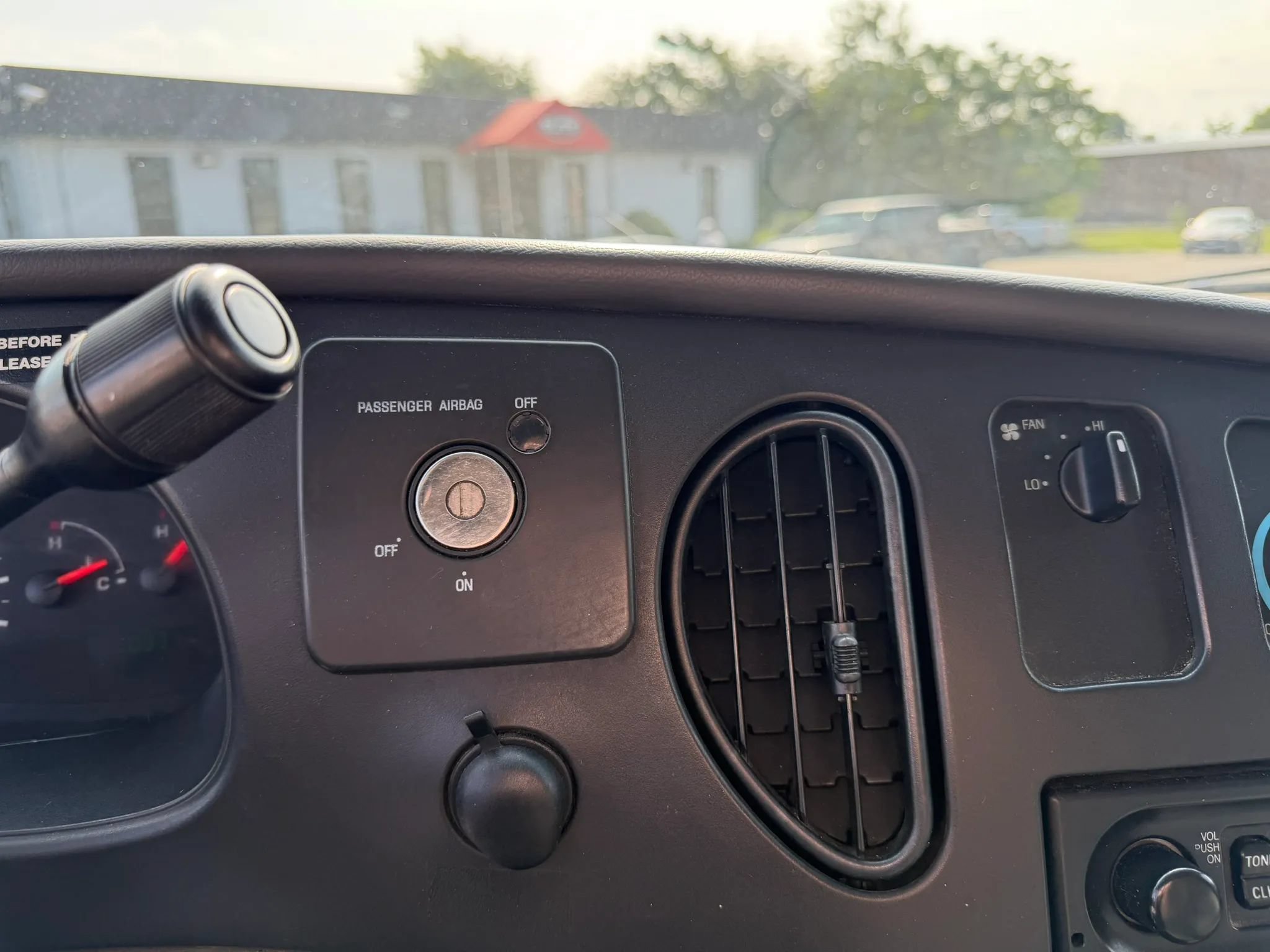Used 2007 Ford E-450 and Econoline 450 RWD image 14