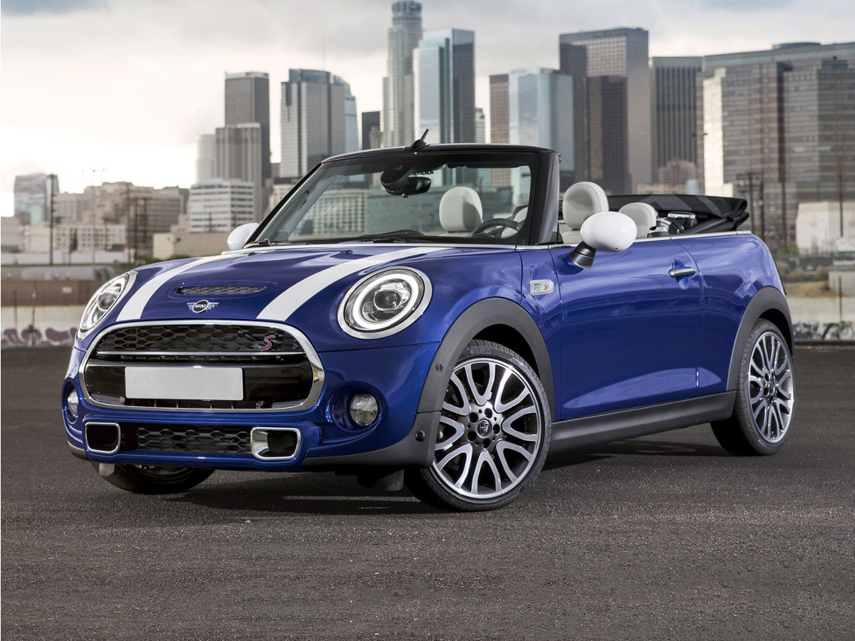 Used 2019 MINI Cooper S w/ Signature Upholstery Package FWD image 1