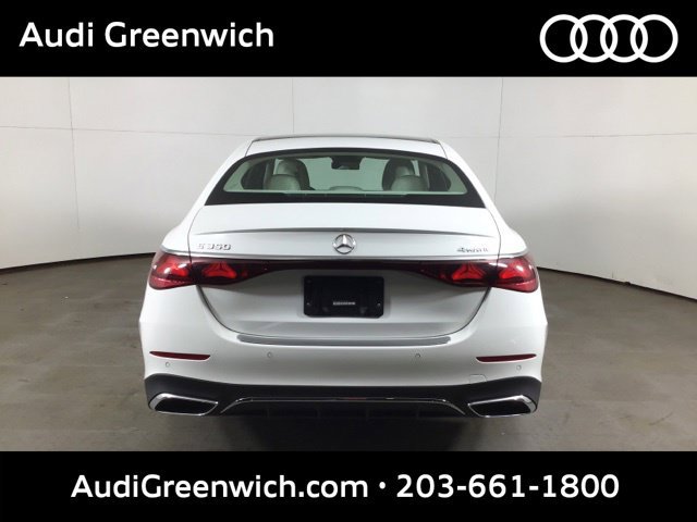 Used 2026 Mercedes-Benz E 350 4MATIC Sedan image 6