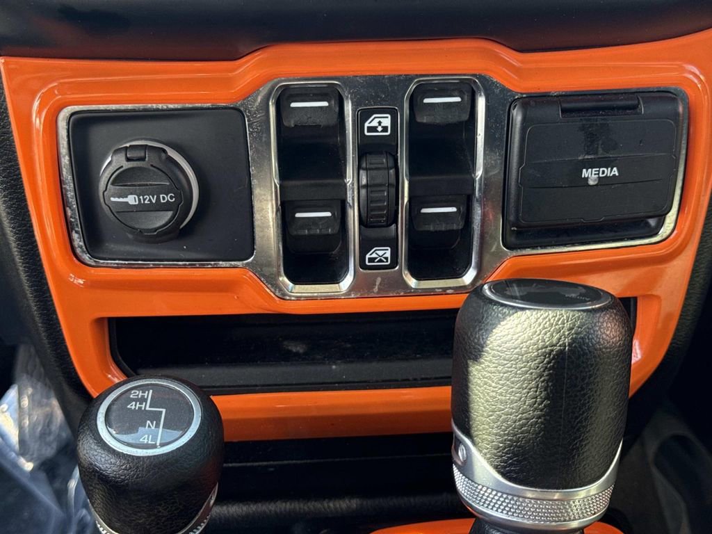 Used 2021 Jeep Wrangler Unlimited Sport image 26