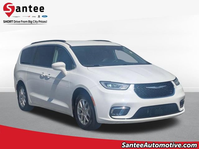 Used 2022 Chrysler Pacifica Touring-L
