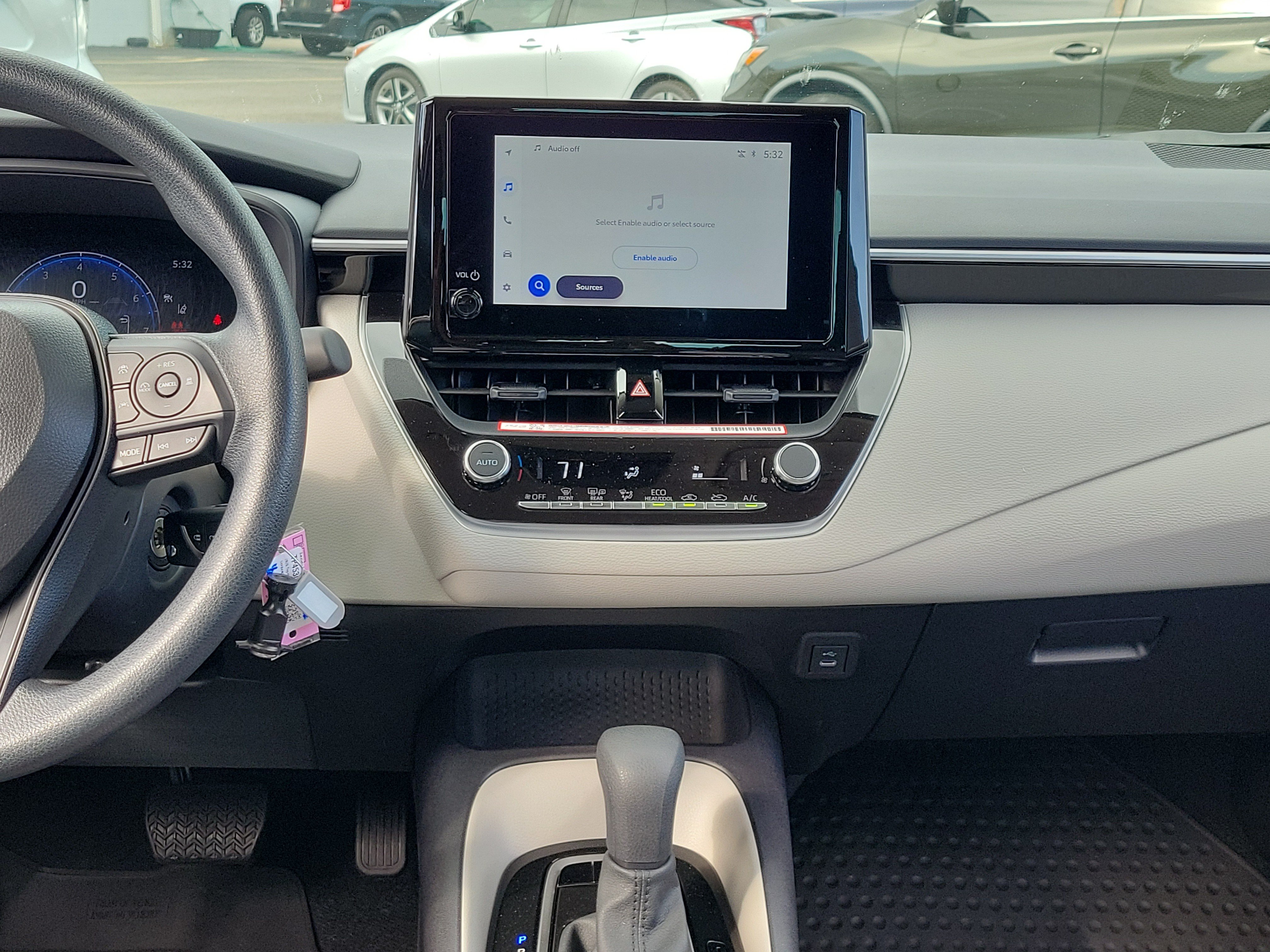Used 2026 Toyota Corolla LE FWD image 18
