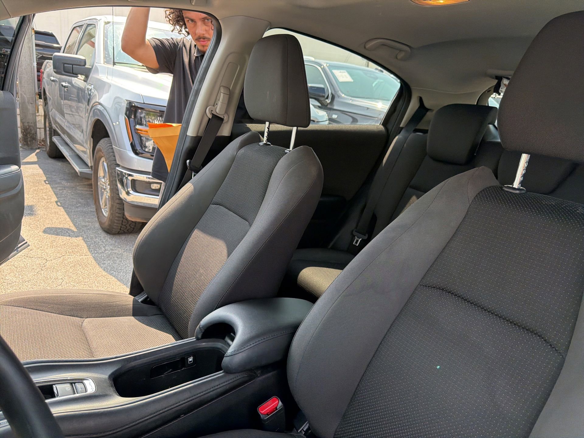Used 2022 Honda HR-V EX image 28