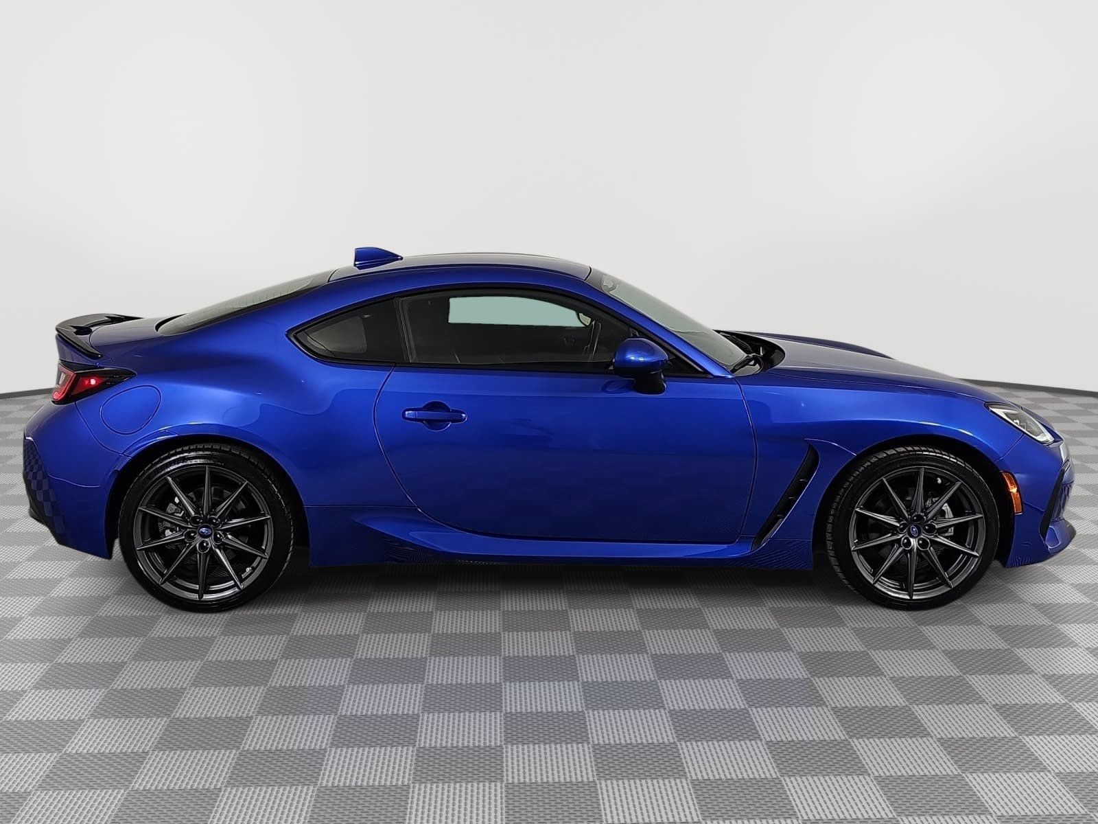 Used 2024 Subaru BRZ Limited RWD image 9