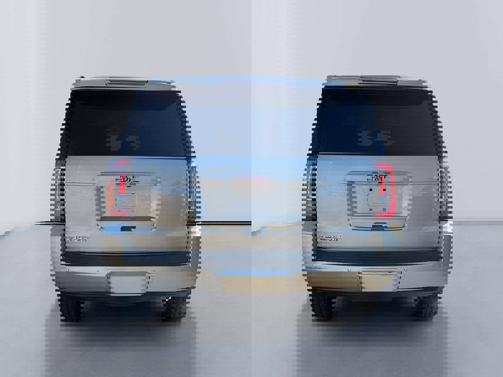 Used 2015 GMC Yukon SLT w/ Open Road Package image 4