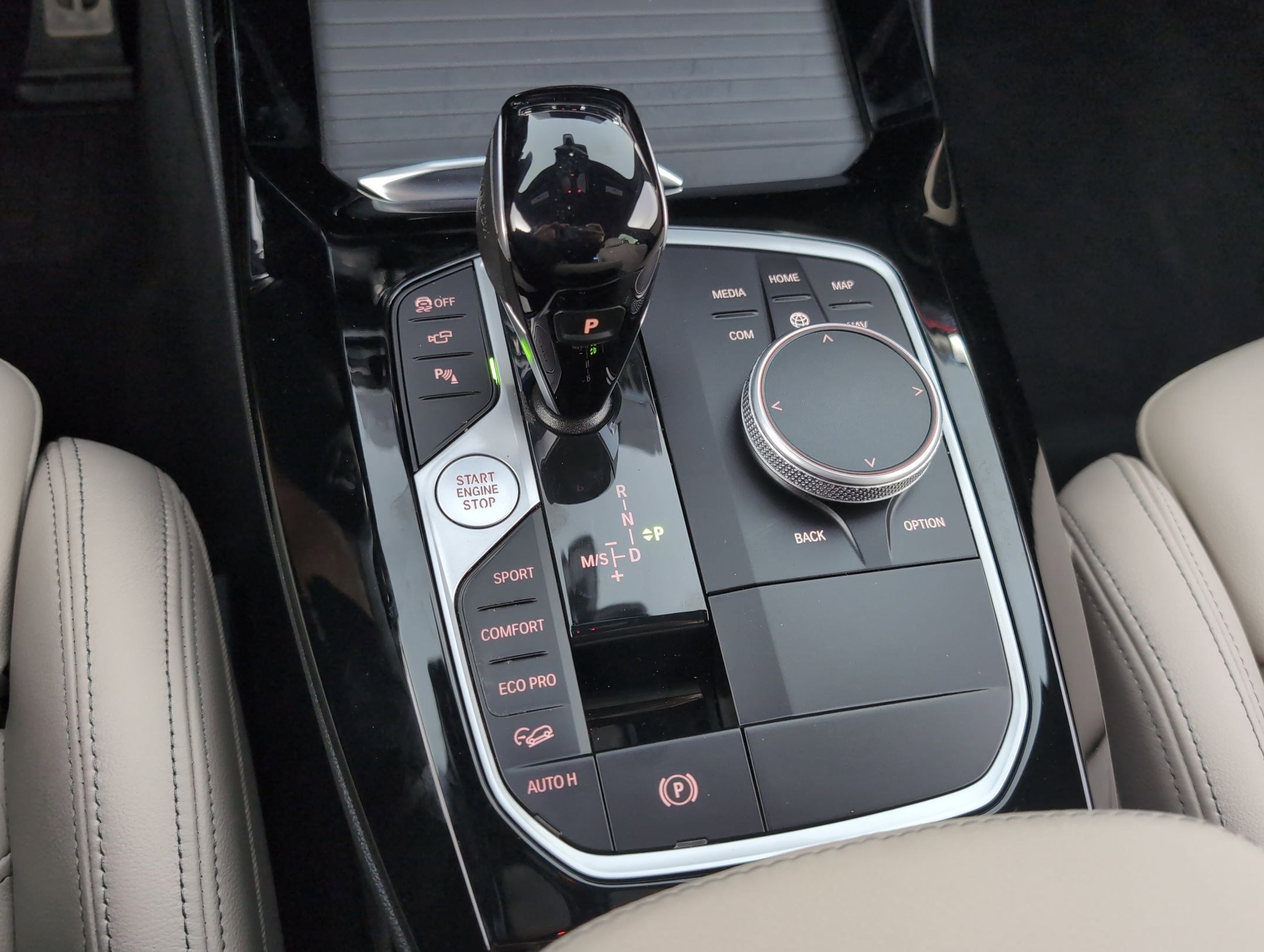 Certified 2024 BMW X3 M40i w/ Premium Package image 15