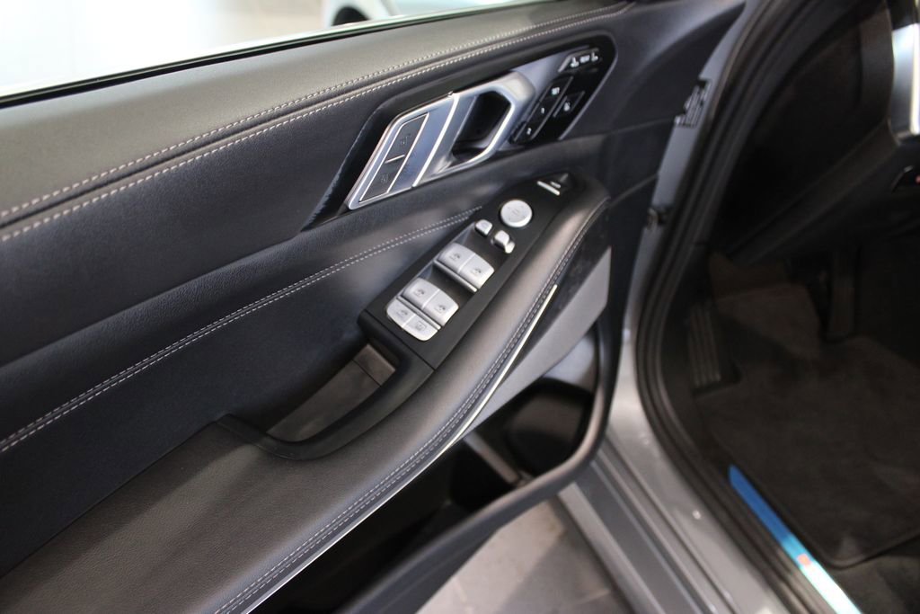 New 2026 BMW X7 xDrive40i image 28