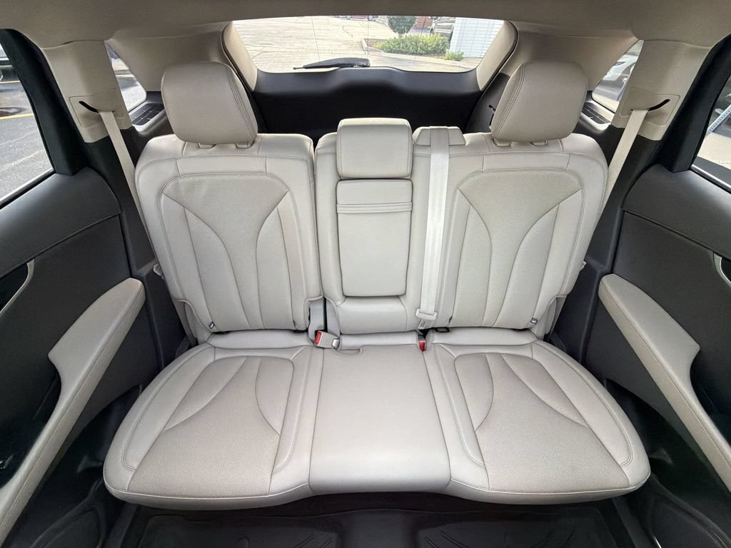 Certified 2023 Lincoln Nautilus Reserve AWD/4WD image 26