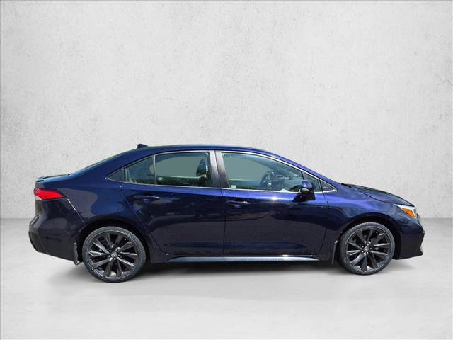 Used 2023 Toyota Corolla SE FWD image 4