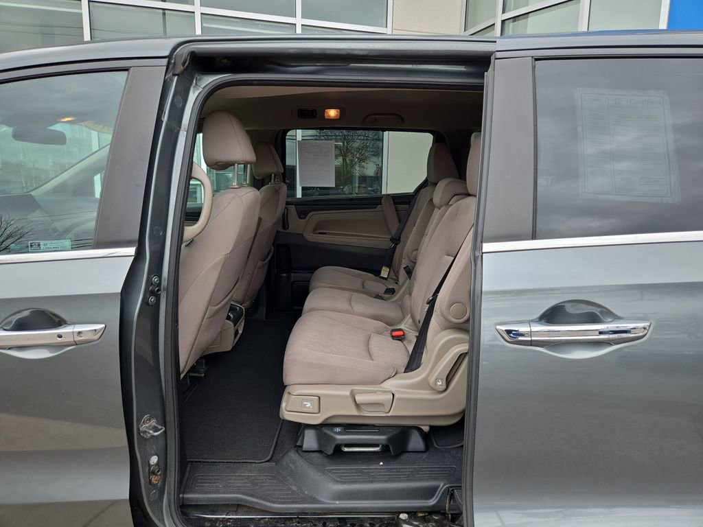 Certified 2018 Honda Odyssey EX image 22