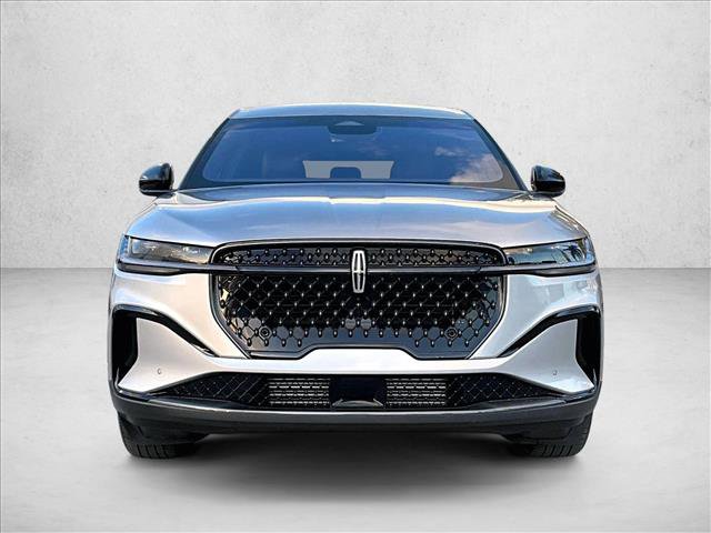 Used 2024 Lincoln Nautilus Premier w/ Jet Appearance Package image 3