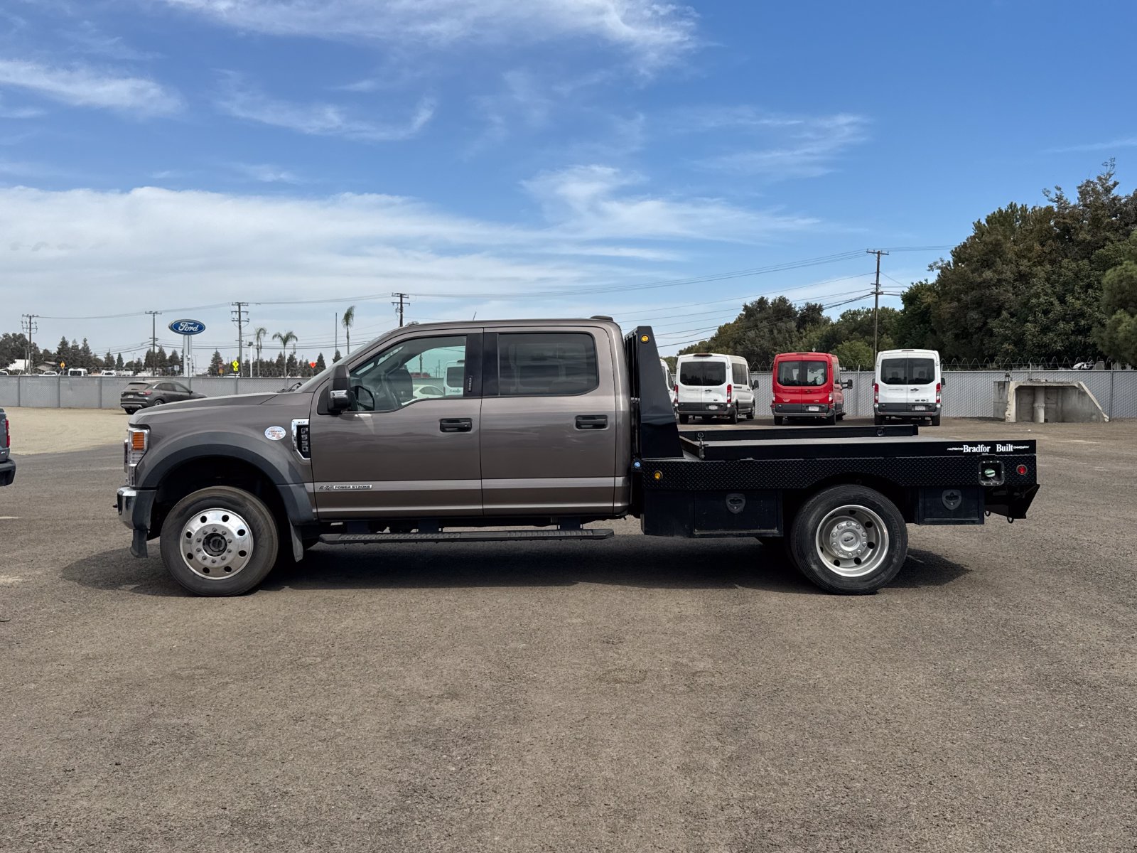 Used 2022 Ford F550 4x4 Crew Cab Super Duty w/ XLT Value Package image 6
