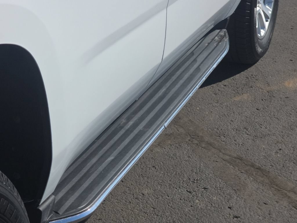 Used 2018 GMC Yukon SLT AWD/4WD image 13