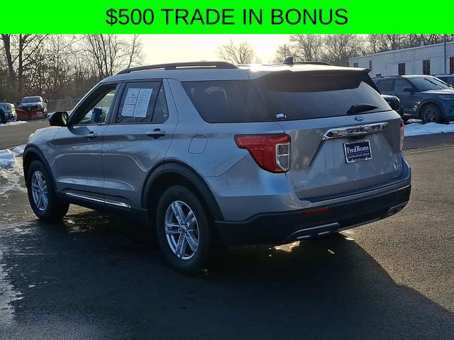 Certified 2022 Ford Explorer XLT w/ Equipment Group 202A image 9