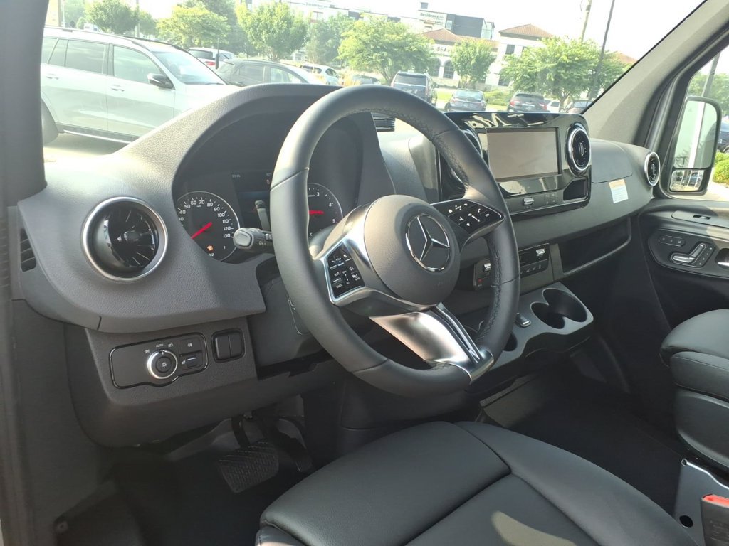 New 2026 Mercedes-Benz Sprinter 2500 image 15