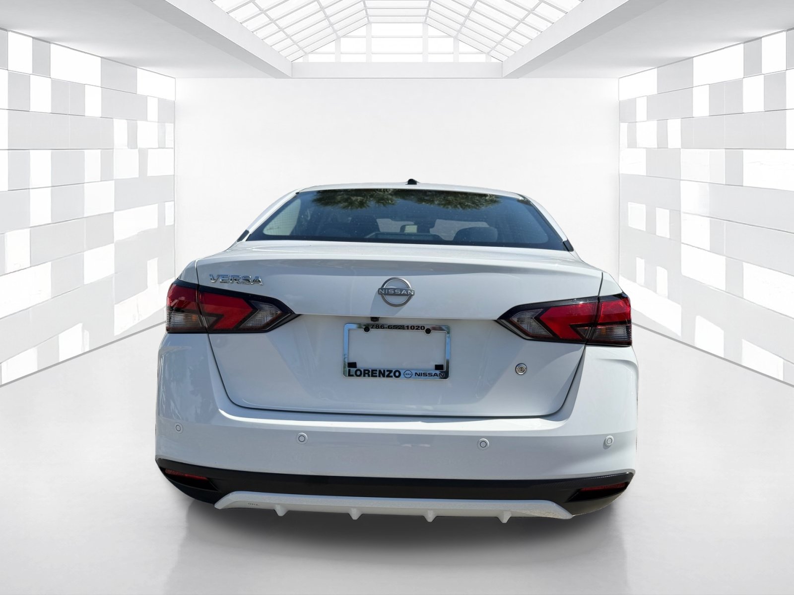 Certified 2025 Nissan Versa S w/ Trunk Package FWD image 6