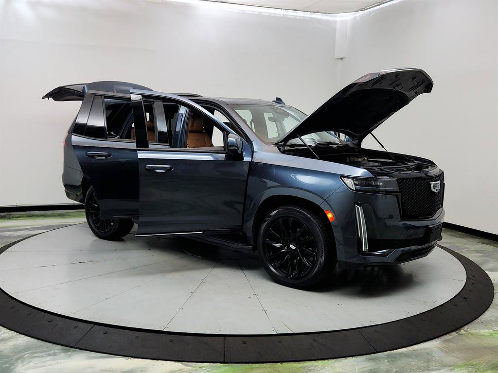 Used 2021 Cadillac Escalade Sport w/ LPO, ONYX Package AWD/4WD image 10