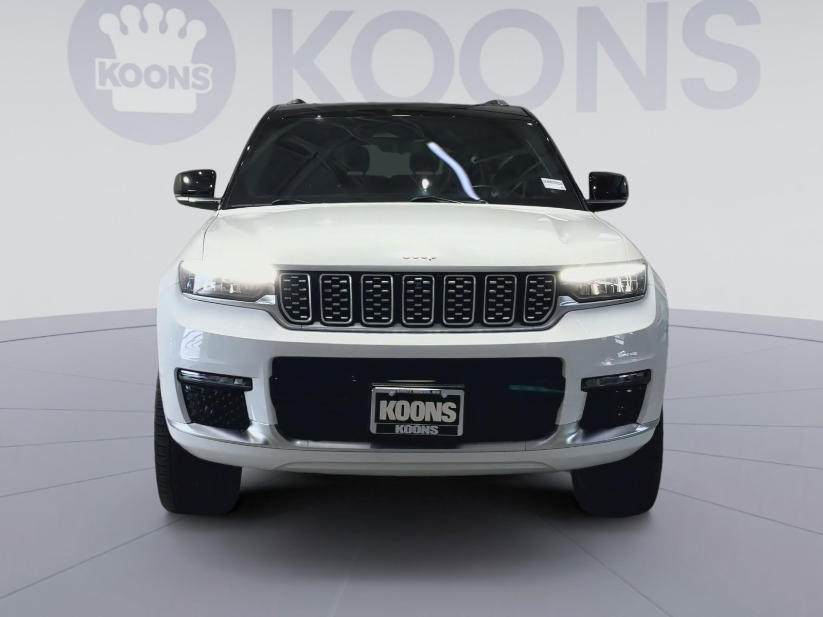 Used 2022 Jeep Grand Cherokee L Summit AWD/4WD image 4