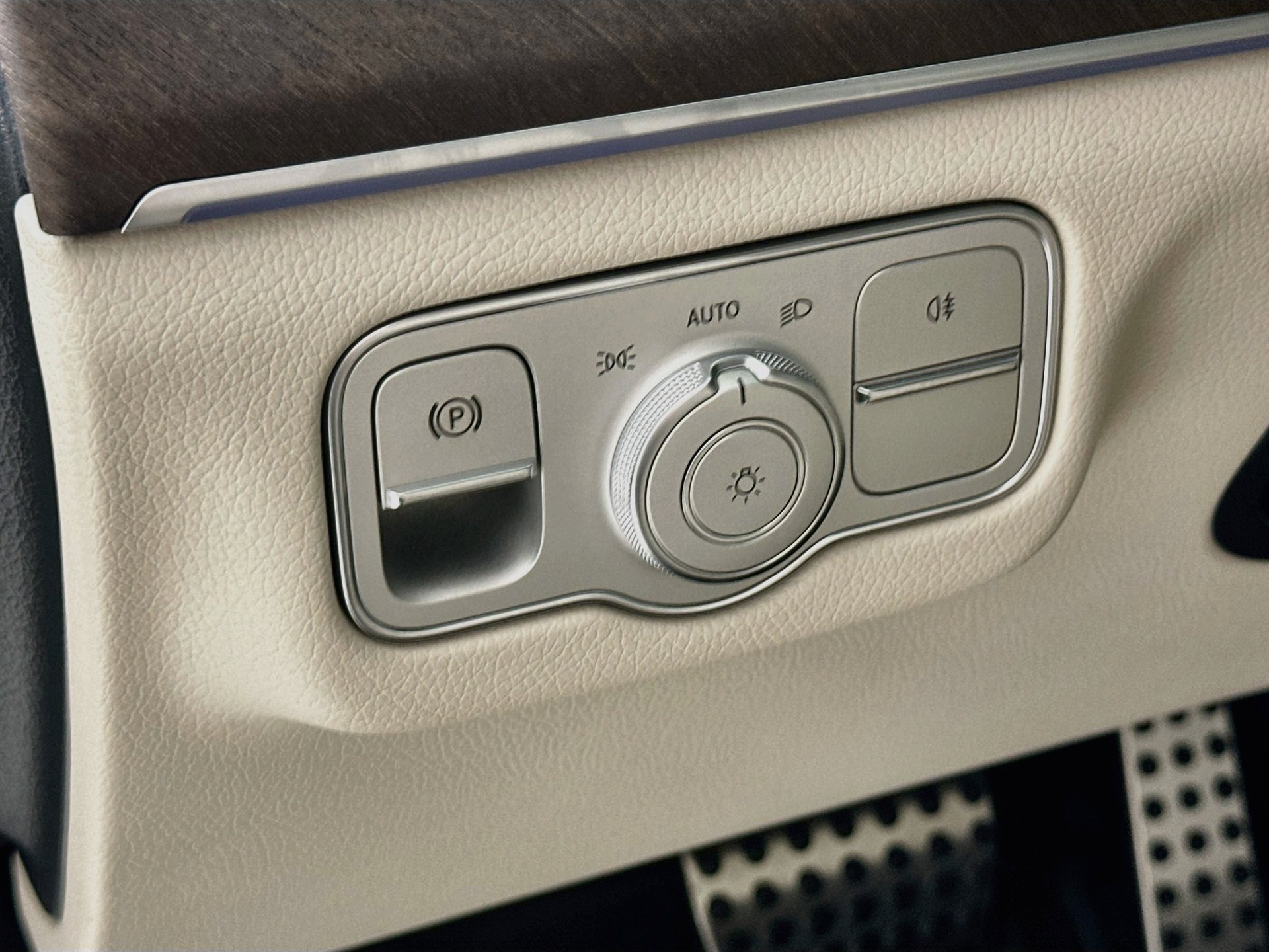 New 2027 Mercedes-Benz GLS 450 4MATIC image 11