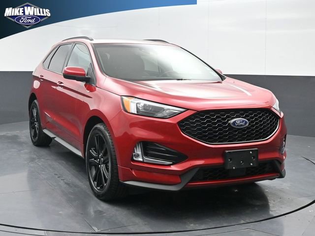 Certified 2022 Ford Edge ST-Line w/ Class II Trailer Tow Package image 1