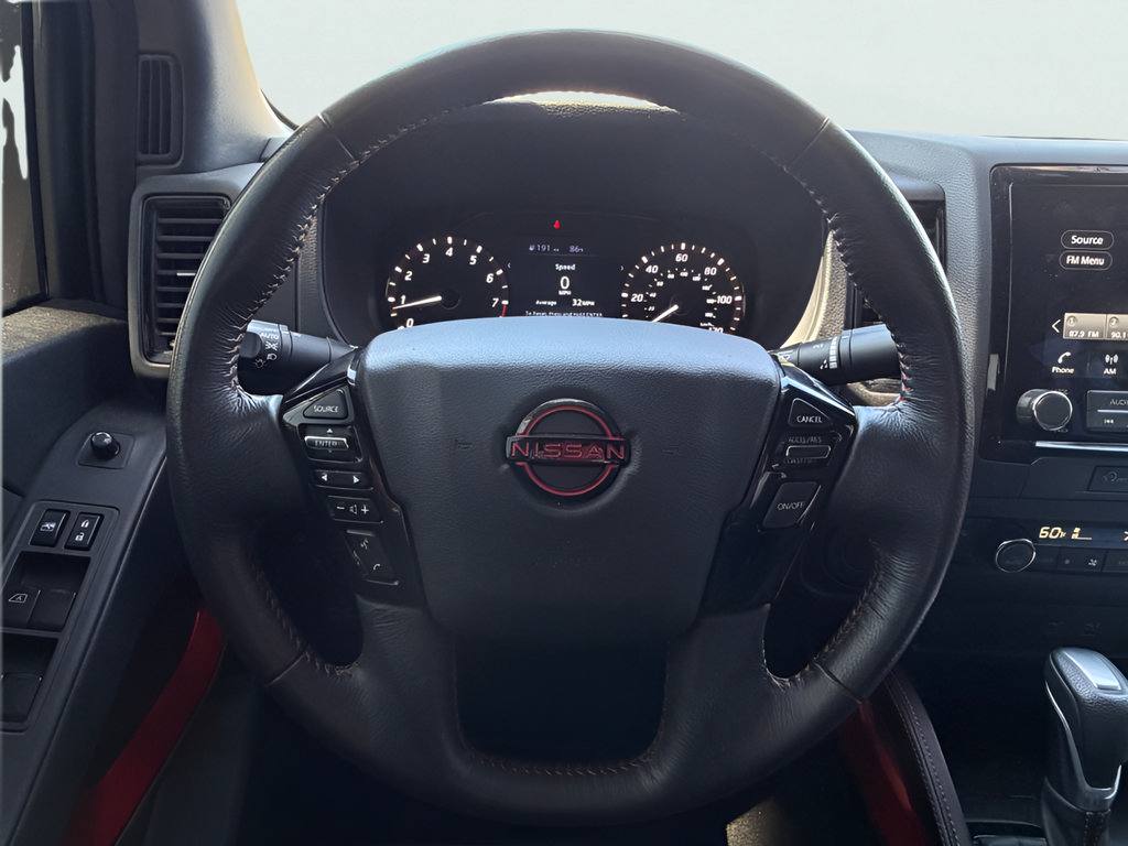 Used 2024 Nissan Frontier Pro-X RWD image 25
