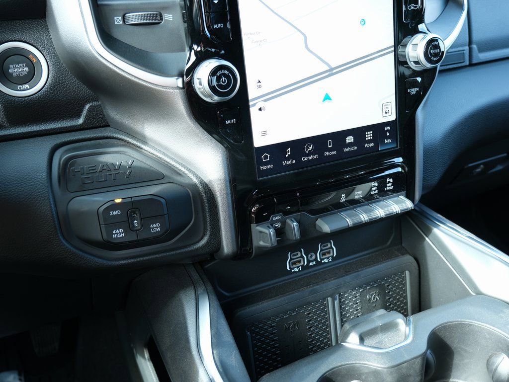New 2026 RAM 2500 Big Horn AWD/4WD image 22