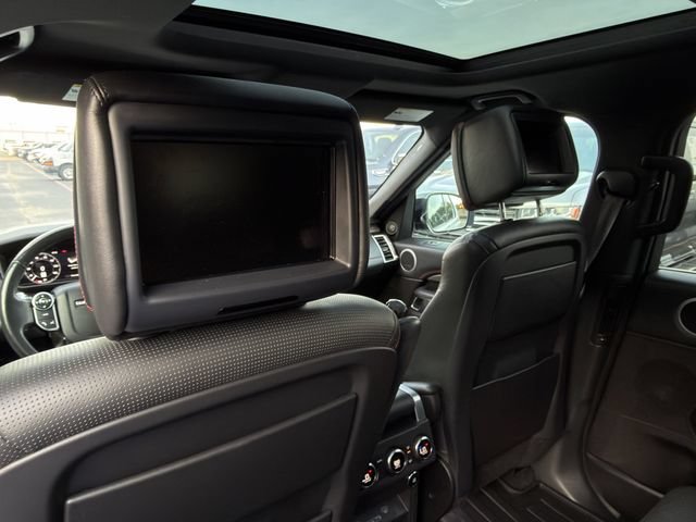 Used 2018 Land Rover Discovery HSE AWD/4WD image 32