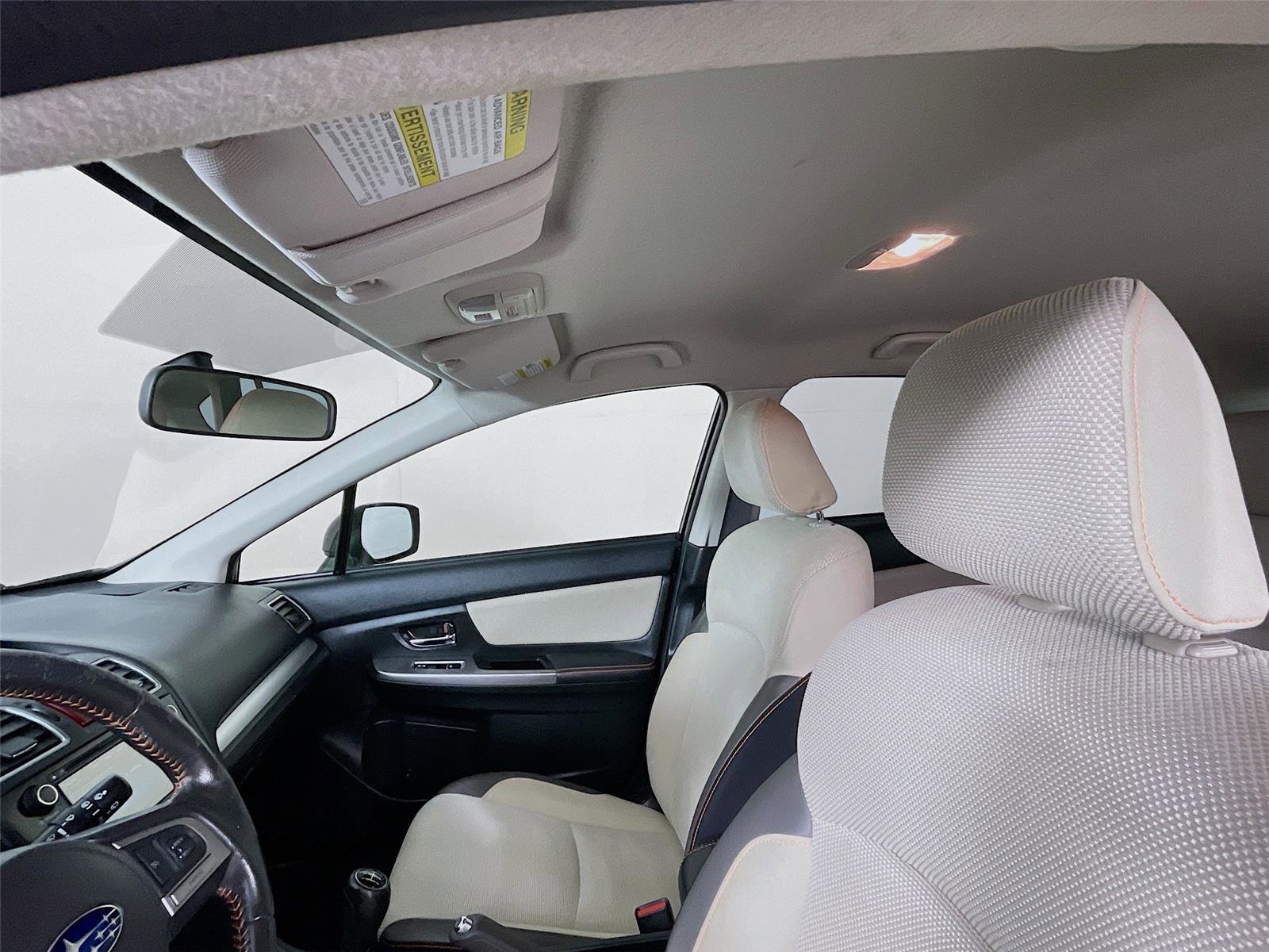 Used 2016 Subaru Crosstrek 2.0i Premium image 11