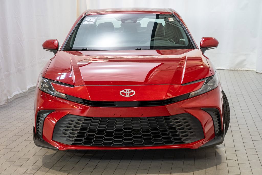 Certified 2025 Toyota Camry SE image 2