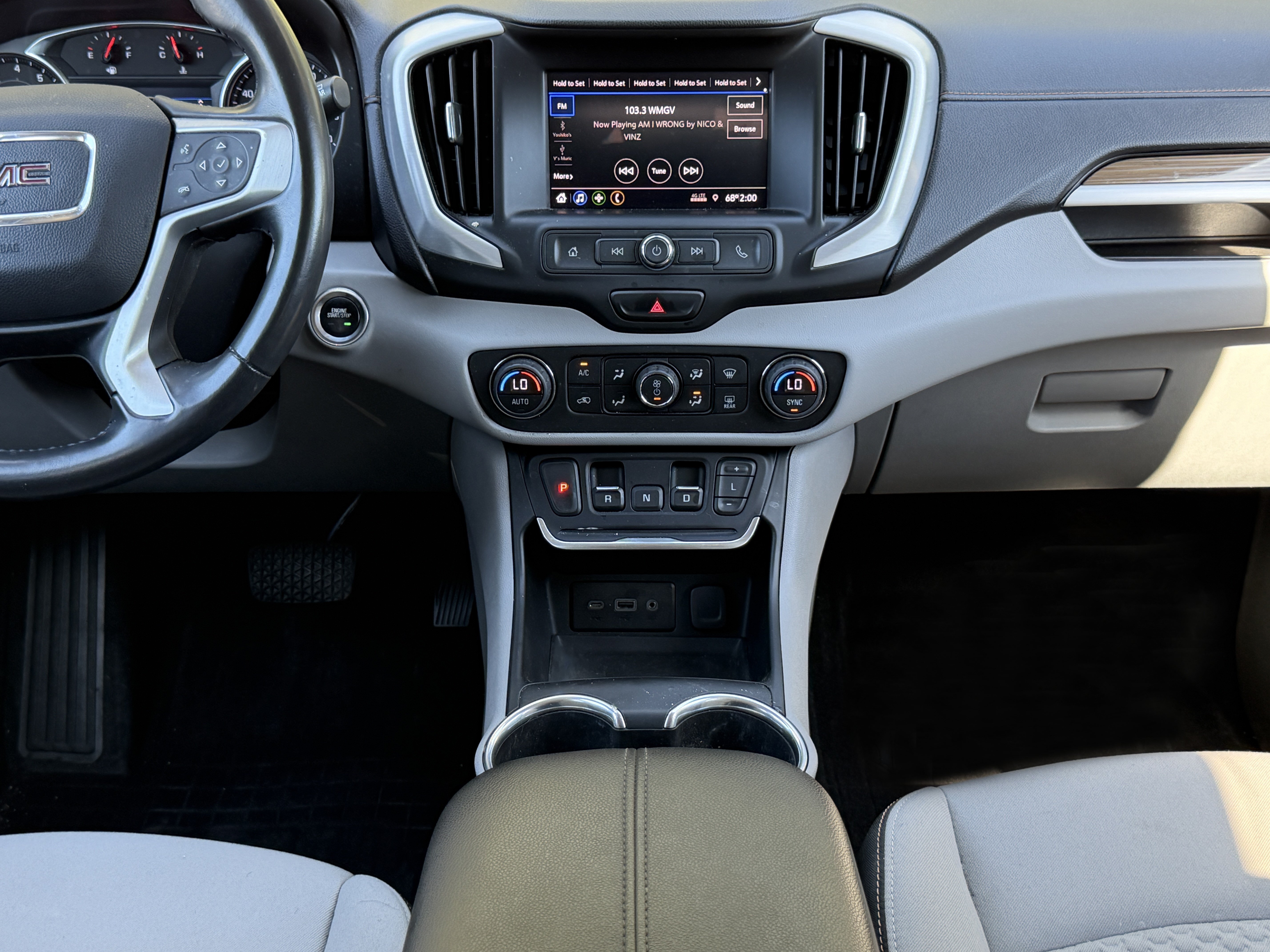 Used 2020 GMC Terrain SLE w/ Driver Convenience Package FWD image 7