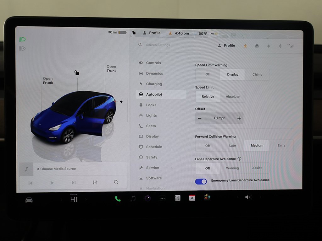 Used 2023 Tesla Model Y Long Range image 40