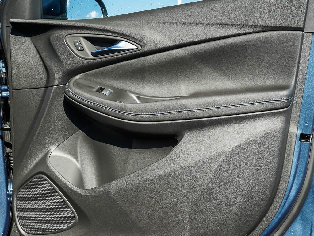 New 2026 Buick Encore GX Sport Touring w/ Advanced Technology Package image 9