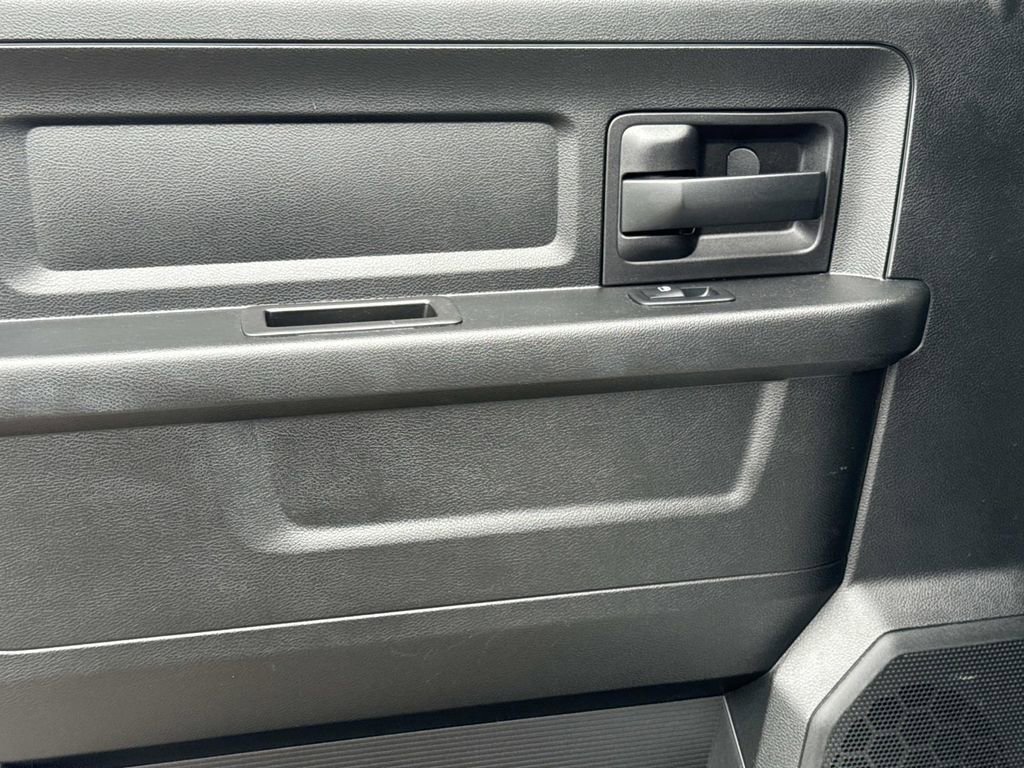 Used 2018 RAM 1500 Express w/ Express Value Package image 12