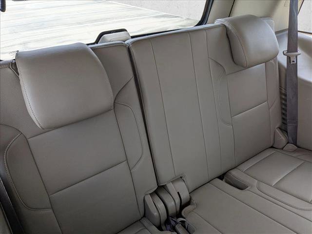 Used 2017 GMC Yukon SLT w/ Premium Edition image 22