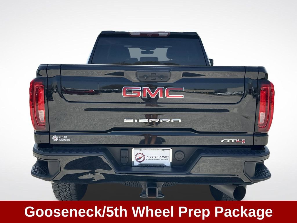 Used 2022 GMC Sierra 2500 AT4 w/ Gooseneck/5TH Wheel Package image 7