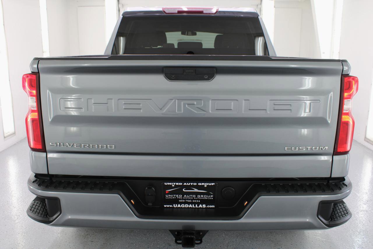 Used 2020 Chevrolet Silverado 1500 Custom w/ Custom Value Package RWD image 8