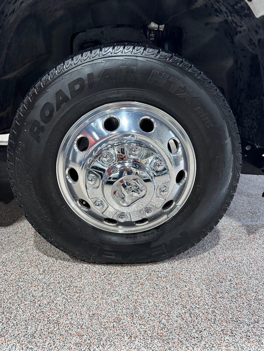 Used 2023 RAM 3500 Limited AWD/4WD image 25