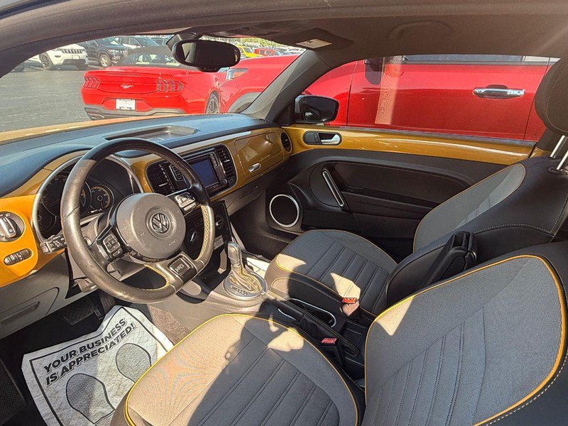 Used 2016 Volkswagen Beetle 1.8T Dune FWD image 7