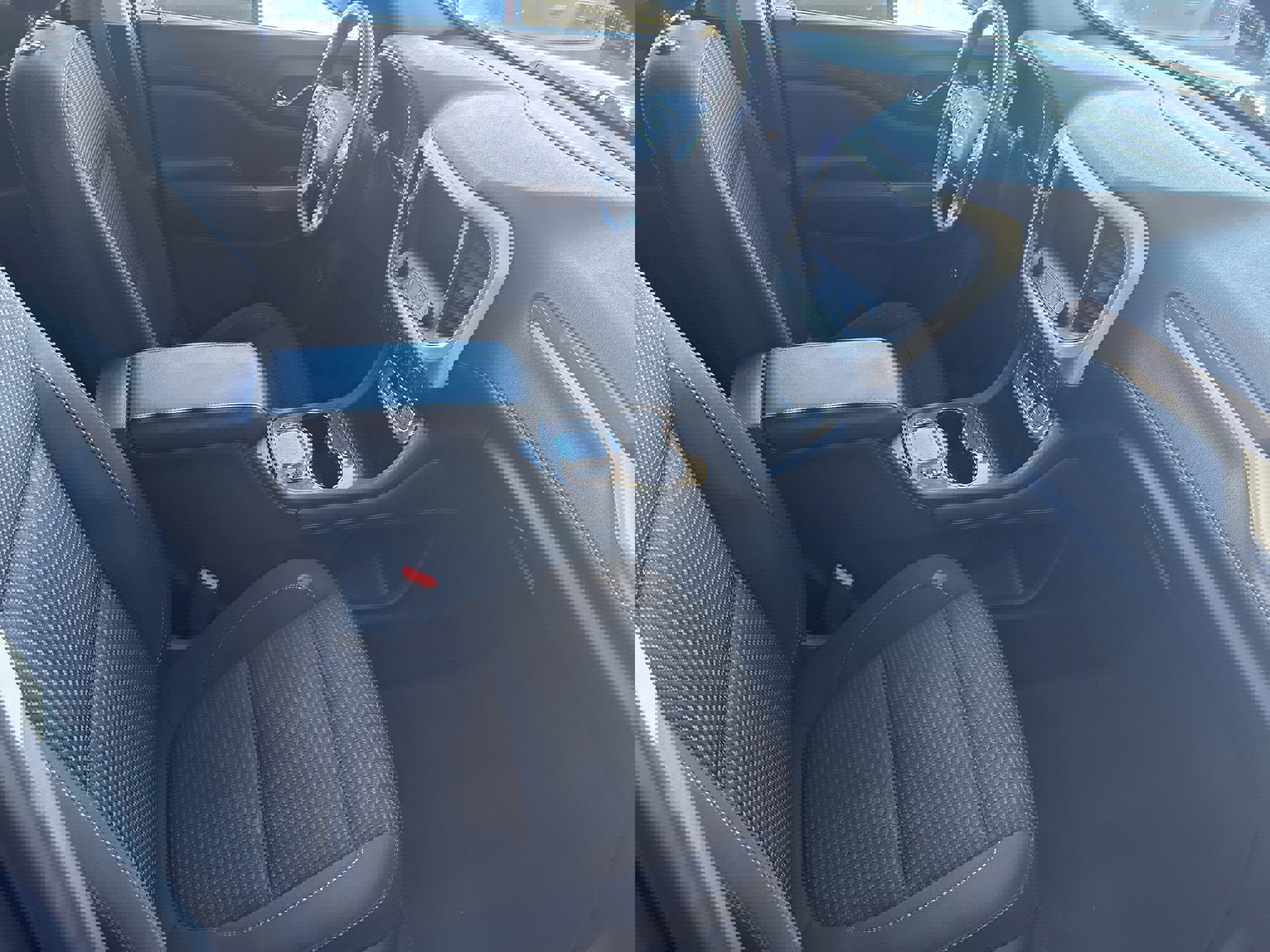 Used 2020 GMC Acadia SLE w/ Driver Convenience Package image 18