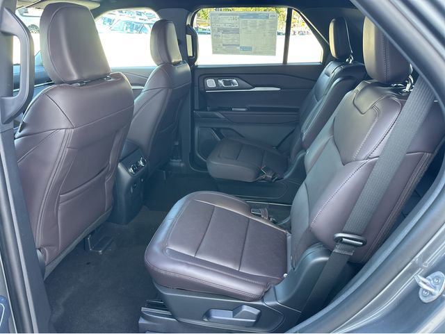 New 2026 Ford Explorer Platinum image 14