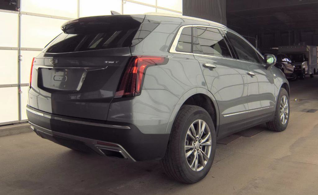 Used 2021 Cadillac XT5 Premium Luxury w/ LPO, Floor Liner Package AWD/4WD image 8
