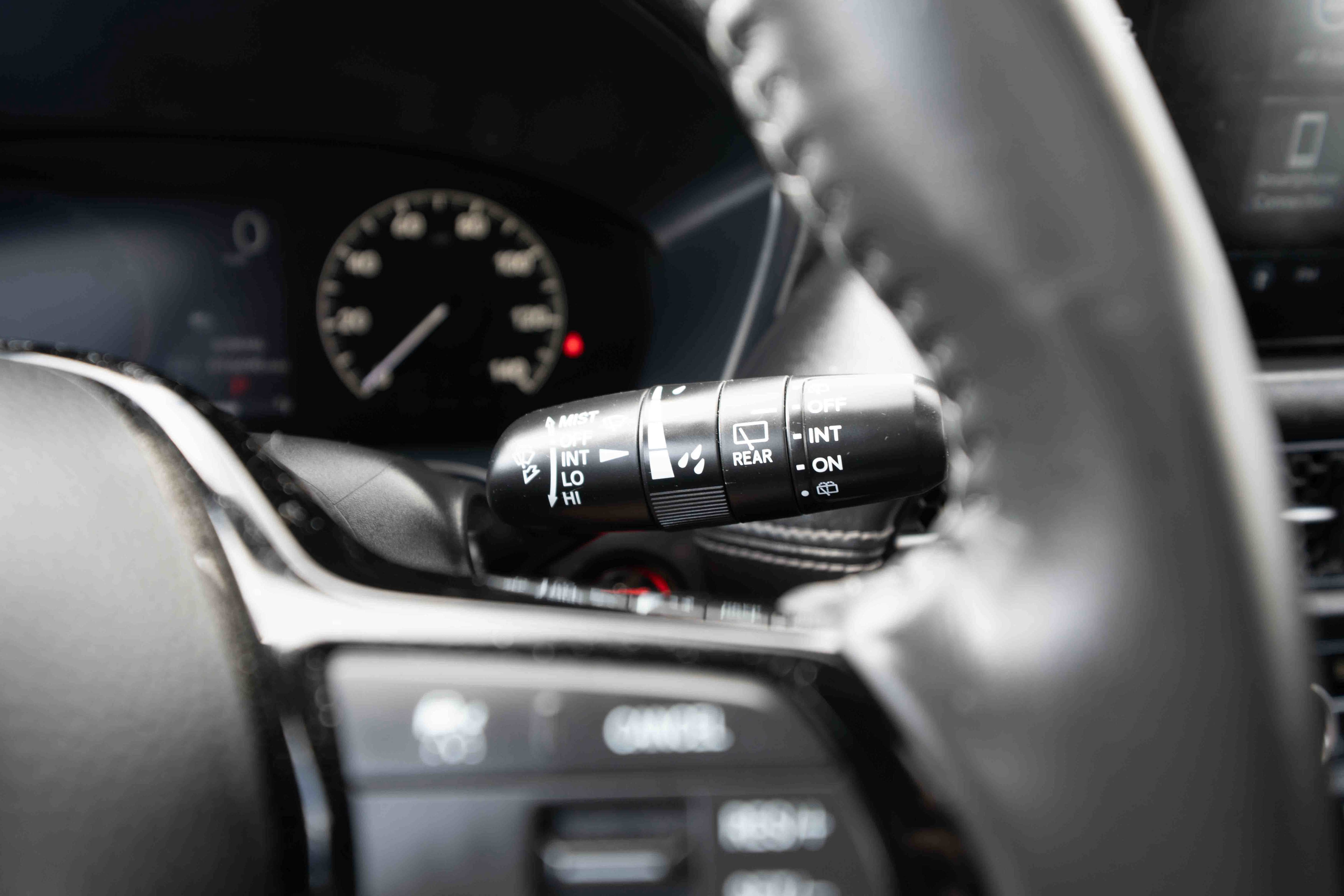 Used 2024 Honda HR-V EX-L image 14