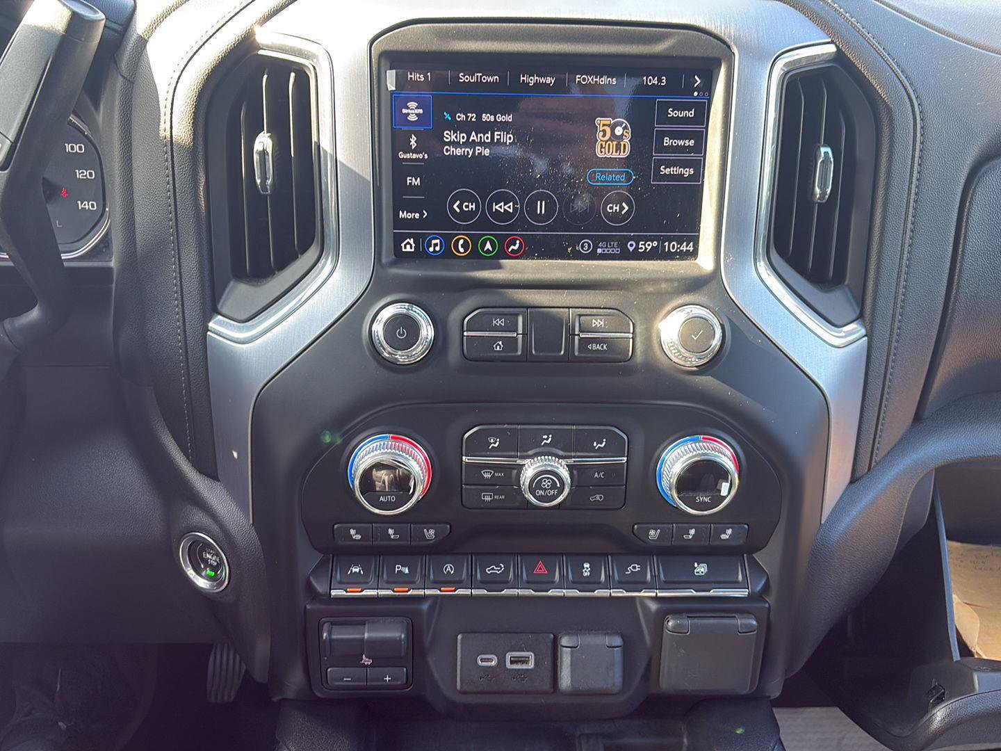 Used 2020 GMC Sierra 1500 SLT w/ SLT Premium Plus Package image 24